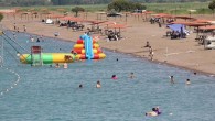 Denizden yüksekliği bin 120 metrede olan Beyşehir Gölü Milli Parkı’ndaki Karaburun Plajı’nda doğal klima ortamında plaj keyfi yaşanıyor. Son yıllarda “Konya’nın denizi” olarak adlandırılmaya başlanan Beyşehir Gölü kıyıları, ilçenin yanı sıra Konya il merkezi ve çevre ilçelerden de yoğun ziyaretçi çekiyor. […]