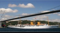 09 Temmuz 2014 Çarşamba – turizmhaberleri.com/ haber Merkezi Kültür ve Turizm Bakanlığı tarafından yapılan kamuoyu açıklamasında; Atatürk ün yatı Savarona nın bir işadamı tarafından kiraya verildiğine yönelik haberlerin Bakanlık görüşü alınmadığı, geminin iddia edildiği gibi Sicilya Licata limanında olmadığı, Ocak ayından beri […]
