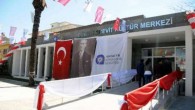 02 Temmuz 2014 Çarşamba – NİLGÜN ATAR- turizmhaberleri.com/ Antalya Antalya Büyükşehir Belediyesi’nin Karaalioğlu Parkı’nda işlevini yitiren nikah salonu, Kültür Merkezi’ne dönüştürülerek Mart 2014 tarihinde hizmete açılması sanatseverleri sevindirmişti. TAMAMEN KÜLTÜR MERKEZİ OLACAKTI.. Dönemin Büyükşehir Belediye Başkanı Prof. Dr. Mustafa Akaydın açılışta; “Burası […]