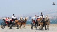 30 Temmuz 2014 Çarşamba – Alınan bu kararda, faytonlara gösterilen ilginin giderek artmasının yanı sıra, 29 Haziran 2014 tarihinden itibaren uygulanmaya başlanan yeni ulaşım düzeniyle birlikte şehir içi trafiğinde yaşanan rahatlamanın da etkin rol oynadığı belirtiliyor. UKOME (Ulaşım Koordinasyon Merkezi) tarafından alınan […]
