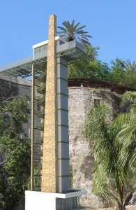 Antalya’da bir önceki büyükşehir belediye başkanı Mustafa Akaydın tarafından temeli