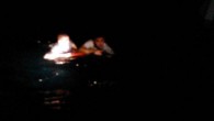 Akyarlar Mahallesi Hüseyin Burnu yakınlarından jet skiye binen 2’si Suriye 1’i Azerbaycan uyruklu 3 kaçak, 6 mil uzaklıktaki Yunanistan’a ait İstanköy (Kos) Adası’na geçmek üzere denize açıldı. Bugün Saat 03.20 sıralarında kaçakların bulunduğu jet ski, dalga sonucu kıyıdan 2 mil açıkta […]