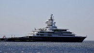 Rus iş adamı Farkhad Akhmedov’un 115 metre uzunluğundaki “Luna” isimli yatı Bodrum’a demirledi. Yalıkavak açıklarında demirleyen, saatte 30 mil hız yapabilen yatta 2 helikopter pisti, kapalı yüzme havuzu, sürat tekneleri ve lüks süitler bulunuyor. Akhmedov’un, İngiltere’deki Chelsea FC Spor Kulübü’nün […]