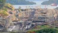 Panama Kanalı’nı 3 katına çıkaracak genişletme çalışmalarına sürat verildiği açıklandı. Proje 2014’te bitmesi gerekirken, Panama ve yüklenici firmalar arasındaki maliyet problemi nedeniyle 1 sene ertelenmişti. Sorunun çözümünde ABD’nın etkili olduğu iddia edildi. Amerika’nin bu telaşının ardındaki ne sebepten ise, Nikaragua’nın, […]