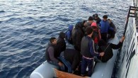 Kuşadası’nda yasadışı yollardan yurda giriş yapan ve aynı yollarla Yunanistan’ın Samos adasına kaçmak isteyen 38 kişi yakalandı. Edinilen bilgilere göre, içinde kadın ve çocukların bulunduğu Afganistan, Suriye ve Eritre uyruklu kaçaklar, 2 şişme bot ile Yunanistan’ın Samos adasına kaçmak isterken, […]