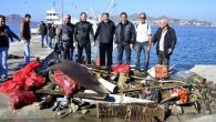 Muğla Büyükşehir Belediyesi tarafından Göcek, Marmaris ve Datça’da koylardaki katı atıklar teknelerle toplanıyor.Muğla Büyükşehir Belediyesi Çevre Koruma ve Kontrol Dairesi Deniz Hizmetleri Şube Müdürlüğü, yaz aylarında binlerce turistin ziyaret ettiği sahil ve koylarda kıyı temizliği başlattı.Vatandaşların ve turistlerin daha temiz […]