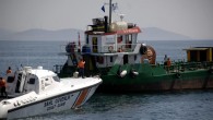 Eyüp Tabanak arkadaşı Buran Karabacak’ı da alarak dün saat 12.00 sıralarında Cankurtaran sahilinden denize açıldı. Balık adam kıyafeti giyen Eyüp Dabanak saylangoz toplamak için denize dalarken arkadaşı Okan Karabacak  teknede kaldı. Kayığı farketmedi Bu sırada İBB’ye bağlı Gülşenim isimli atık […]