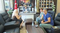 23 Ağustos 2014 Cumartesi – NİLGÜN ATAR- turizmhaberleri.com / ÖZEL HABER Gazeteci Yazar Hüzün Yücel’in Yasaklı Apartman romanından yola çıkarak hayata geçirdiği Ekolojik Kadın Köyü Projesi; şiddet mağduru kadınları ekonomiye ve topluma kazandırmak üzere hem bir ilke öncülük yapıyor hem de kadınlara […]