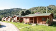 12 Eylül 2014 Cuma – CEZMİ ÇOM- turizmhaberleri.com / MERSİN EKOTURİZMİN KONSEPT ÜRÜNÜ OLARAK “TATİL ÇİFTLİKLERİ ” Ekoturizmin bir ürünü olarak tatil çiftliklerini, faaliyetteki bir çiftlik ile turizm unsurlarını birleştiren, kırsal girişimler olarak tanımlanabiliriz. Yani, faaliyet göstermekte olan bir arazinin tarımsal üretimden […]