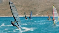 Deniz Ticaret Odası İzmir Şubesi Yönetim Kurulu Üyesi Mihri Çelik, deniz turizminin tüm dallarında gelirleri artırmak için başlattıkları çalışmada, Alaçatı’nın potansiyelini belirlediklerini söyledi. Çelik, Alaçatı Yumru Koyu’nun sörf için dünyada en iyi 3 merkezden biri olduğunu belirtti. Sorunlar yumağı nedeniyle […]