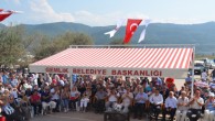 Çok sayıda davetlinin katıldığı Kumsaz Deniz Şenliği, motorlu paraşüt gösterisi, yelken yarışları, çocuklara yönelik yarışmalarla ve mini konserle renklendi. Şenliklerin açış konuşmasını yapan Gençali Mahallesi Muhtarı Mürüvet Günay, bu yıl ilkini gerçekleştirdikleri şenlikleri geleneksel hale getirmeyi hedeflediklerini bildirdi. Gemlik Belediye […]