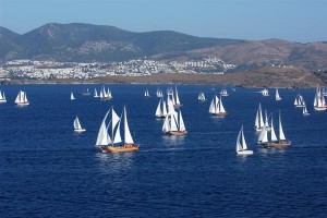 Bodrum Kalesi önünden başlayacak yarış öncesinde yaklaşık 800 tekne ve