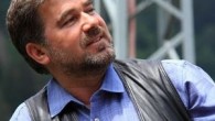 04 Eylül 2014 Perşembe – turizmhaberleri.com/haber Merkezi Konya- Afyonkarahisar karayolunun Kadınhanı İlçesi yakınlarında karşıdan gelen tırla çarpışma sonucu meydana gelen kazada, Endonezyalı turistleri taşıyan tur otobüsünde görevli bulunan turist Rehberi Murat Korkmaz ağır yaralı kaldırıldığı hastanede tüm çabalara rağmen kurtarılamayarak yaşamını yitirdi. […]