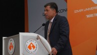 Etkinlikte, Deniz Ticaret Odası İzmir Şubesi Yönetim Kurulu Başkanı Yusuf Öztürk,  Deniz Ticaret Odası İzmir Şubesi Meclis Başkanı Geza Dologh, TMMOB Gemi Mühendisleri Odası İzmir Şube Başkanı Prof. Dr. Gökdeniz Neşer, İzmir Büyükşehir Belediyesi İzdeniz Genel Müdürü Salih Aslan, İEÜ […]