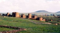 24 Ekim 2014 Cuma – Kültür ve Turizm Bakanlığı’nın girişimleri sonucunda, ‘1001 Kilise’ ve ’40 Kapılı Şehir’ olarak adlandırılan Ani Tarihi Kenti, 2012 yılında UNESCO Dünya Miras Geçici Listesi’ne alınmıştı. Şimdi hedef 2016’da asıl listeye girerek insanlık mirasında hak ettiği yeri bulması. […]