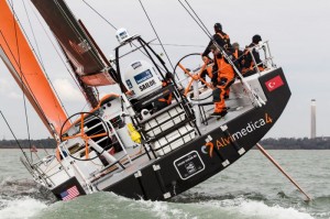 03 Ekim 2014 Cuma – Volvo Ocean Race 2014-15’e katılacak en genç