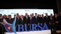 23 Ekim 2014 Perşembe – Tarihiyle, kültürüyle, doğal zenginlikleriyle, sanayisi, ticareti ve tarımıyla Türkiye’nin lokomotifi Bursa, şehir logosuna kavuştu. Bursa Kültür Turizm Tanıtma Birliği tarafından hazırlanan şehir logosu, Merinos AKKM’de yapılan görkemli bir toplantıyla tanıtıldı. Toplantıya Bursa Valisi ve Kültür Tanıtma Birliği […]