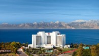10 Kasım 2014 Pazartesi – NİLGÜN ATAR- turizmhaberleri.com/ Antalya TURİZM AYNASI DİZİSİ Dedeman Grubu’ndan 80 milyon dolara satın alınan Akra Barut Hotel muazzam bir değişime uğramış.. Kapıdan içeri adımınızı attığınız andan itibaren göz kamaştıran bu değişim için yaklaşık 45 milyon dolar için […]