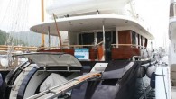 Muğla’nın Marmaris ilçesinde yabancı bir firmanın Türkiye Temsilciliği tarafından satışa çıkarılan milyon dolar değerindeki lüks yatlar yeni sahiplerini bekliyor. Yat limanını süsleyen lüks yatların içinde en pahalısı ismi açıklanmayan İngiliz bir kadına ait 2.7 milyon Euro fiyatı ile “Angel Off Joy“ isimli lüks yat. […]