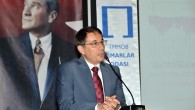Mersin Üniversitesi (MEÜ) Mimarlık Fakültesi tarafından düzenlenen ’Kentsel Tasarım Çalıştayı” sunuş toplantısı ile tamamlandı. İlki 2012 yılında Bursa’da ikincisi gecen yıl yine Mersin’de yapılan Kentsel Tasarım Çalıştayı, bu yıl ’Mersin kentinin denizle ilişkisini yeniden düşünmek: Kıyı alanlarının tasarımı” başlığıyla gerçekleşti. […]
