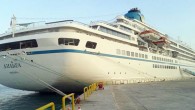 Çoğunluğunu Alman turistlerin oluşturduğu yolcuların bir kısmı Antalya ören yerlerini ziyaret ederken, bir kısmı da şehir merkezini ziyaret etti. Son yolcu gemisinin de gelmesiyle 2014 kruvaziyer sezonunu kapatan Antalya Limanı Port Akdeniz’e gelen toplam yolcu gemisi ve yolcu sayıları da belli oldu. […]
