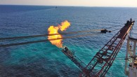 Dünyanın en büyük petrol ihracatçısı Suudi Arabistan, petrolün fiyatında yeni ayarlamaya gittiğini açıkladı. Buna göre Suudi Arabistan, Asya’ya sattığı petrole son beş ayda ilk kez zam yaptı. Öte yandan, ABD’ye satılan petrolün fiyatında ise indirime gidildi. Suudi Arabistan’ın beklenmedik şekilde ABD’ye […]
