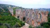 10 Aralık 2014 Çarşamba – Cezmi Çom- turizmhaberleri.com / Mersin FOTOĞRAFLAR : Cezmi ÇOM – Erhan CIRIK Lamos Roma Aquadükleri ve su kanalları sisteminin bulunduğu Mersin ili Erdemli ilçesi Lemas deresi; antik coğrafyacı Strabon’a göre Kilikya Bölgesinin sınırı olarak anlatılmaktadır. Dağlık Kilikya […]