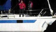 Antalya’nın Kaş İlçesi’nde kayalara çarpan yat, Sahil Güvenlik Komutanlığı botu tarafından kurtarıldı. Muğla’nın Fethiye İlçesi’nden Finike Setur Marina’ya giden ‘VAGABUND’ adlı yat, Kaş yakınlarındaki Heybeliada’da kayalıklara çarptı. Ön tarafından yara alan yatın kaptanı, Kaş Sahil Güvenlik Komutanlığı’ndan yardım istedi. Kaş’tan […]
