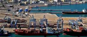 İran, Basra Körfezi’nde bulunan uluslararası ticaret limanlarının kapasitesini arttırıyor. İran, nükleer