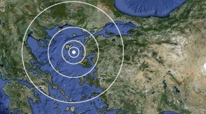 İzmir’in Karaburun İlçesi açıklarında saat 10.06’da Richter Ölçeği’ne göre 4.5