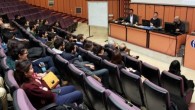 Uçak ve teknelerin birbirine çok benzediğini belirten Yüksek Makine Mühendisi Ahmet Burak Akpulat, fiziksel olarak bulundukları ortam itibariyle bir akışkan içinde olduklarını söyledi. Sunumunda uçak üzerine yapılan bir çalışma hakkında bilgi veren Akpulat, tasarlamış olduğu tekne ve tasarımla ilgi yaşadığı […]