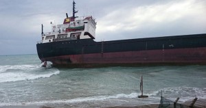 İsveç bayraklı kuruyük gemisi M/V Marina, Kıbrıs’ta Mağusa Bölgesi’nde karaya