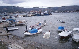 Meteoroloji Genel Müdürlüğü’nün beklediği yağmur ve fırtına Mersin’de dün sabah