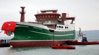 Norveç merkezli bir firmanın, Yalova’daki bir tersanede inşa ettirdiği NB121 inşa numaralı Smaragd isimli balıkçı gemisi, törenle denize indirildi. Cemre Tersanesi Mühendisi Sinan Kavala, gazetecilere yaptığı açıklamada, Havyard AŞ firması için ürettikleri, Smaragd’ın, 75M Purse Seiner Trawler Balıkçı Gemisi olduğunu […]