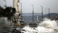 Meteoroloji Genel Müdürlüğü, Marmara’da kuzey ve kuzeydoğu yönlerden 6 ila 8 (60-75 km/saat) kuvvetinde fırtına şeklinde esen rüzgarın bugün akşam saatlerine kadar etkisini devam ettirmesinin beklendiğini açıkladı. Meydana gelebilecek olumsuzluklara karşı başta denizciler ve balıkçılar olmak üzere, ilgililerin ve vatandaşların […]