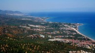 Edremit Körfezi Kandilli Rasatanesi verilerine göre, Asos ile Yunanistan’ın Midilli Adası arasında meydana gelen 4.1 şiddetindeki deprem yerin 14.9 kilometre altında gerçekleşti. 00.59’da gerçekleşen deprem kısa süreli hissedildi. Yunistan’ın Midilli Adası, Çanakkale’nin Ayvacık, Balıkesir’in Edremit, Burhaniye ve Ayvalık ilçelerinde hissedilen […]