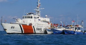 Amasra Sahil Güvenlik Grup Komutanlığı ekipleri, kaçak avcılıkla mücadeleyi sürdürüyor.
