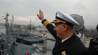 Donanma Komutanlığına bağlı 4 akaryakıt, 2 römorkör ve 1 su gemisi olmak üzere 7 geminin görev aldığı tatbikatı Lojistik Destek Gemileri Komodoru Deniz Kıdemli Albay Metin Çulcu, TCG Yarbay Kudret Güngör (A-595) Gemisi’nden yönetti. İzmit Körfezi’nde “posta çantası alma verme” manevrasının gerçekleştirildiği tatbikatta birbirine yanaşan TCG […]