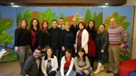 15 Ocak 2015 Perşembe – turizmhaberleri.com/haber Merkezi Ağustos 2014 tarihinde kurulan BM Sahne Sanat; çocuklar ve yetişkinlere yönelik projeleri ile Antalya halkını sanatla buluşturmak üzere faaliyetlerini sürdürüyor. Antalya halkının tiyatro, sinema, opera, bale sevdiğini belirten BM Sahne Sanat Genel Sanat Yönetmeni Bülent […]