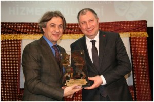 21 Ocak 2015 Çarşamba – “Türk Tiyatrosuna Hizmet Ödülü ” nü, Kültür