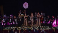 21 Şubat 2015 Cumartesi – Yabancı elçilikler, UNESCO, UNICEF, FAO ile birlikte 16 uluslararası kurum ve kuruluşun Türkiye Temsilciliklerine yönelik olarak düzenlenen toplantıya, Dışişleri Bakanı Mevlüt Çavuşoğlu, Gıda, Tarım ve Hayvancılık Bakanı Mehmet Mehdi Eker ve Ankara Valisi Muammer Türker katıldı. BARIŞ […]