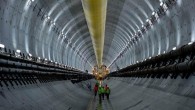 Marmaray ve Avrasya Karayolu Tüneli’nden sonra Boğaz’da yapılacak 3. tüp geçitten hem araç hem de demiryolu geçişi olacak. İstanbul trafiğini rahatlatacak sır tüp geçit projesini Cumhurbaşkanı Recep Tayyip Erdoğan açıkladı. Güney Amerika turundan dönüşte uçaktaki gazetecilerin sorularını yanıtlayan Cumhurbaşkanı Erdoğan, Marmaray ve Avrasya Karayolu Tüneli’nden sonra İstanbul Boğazı’na yapılacak 3. […]