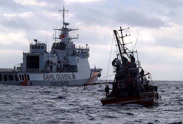 İzmir Valiliği’nden yapılan açıklamada, Sahil Güvenlik Komutanlığı ekiplerince 21-22 Şubat’ta icra edilen