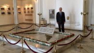 05 Şubat 2015 Perşembe – turizmhaberleri.com/ haber merkezi Türk Milli karakterini, tarihini ve kültürünü yansıtan Ankara Etnoğrafya Müzesi; bu hafta Güzel Hayat program ekibini konuk etti. Sağlık konularının yanısıra müzelerin tanıtımına verdiği destek ile alanında fark yaratan ” Uzm.Dr. Sinan İbiş ile […]