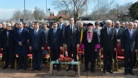 25 Şubat 2015 Çarşamba – 2. Dünya Savaşı yıllarında Nazi soykırımından kaçan Yahudi göçmenleri taşıyan ‘Struma’ adlı geminin Karadeniz’de Sovyet denizaltısı tarafından batırılmasının neden olduğu facianın 73. yıldönümünde hayatını kaybeden 768 Musevi vatandaşı için ilk kez devlet düzeyinde düzenlenen resmi törende hükümeti […]