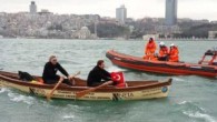 İki macera adamı, 1940 yılı yapımı bir kayıkla bugün sert havaya rağmen Ortaköy’den yola çıktı ve Marmara’ya açıldı. Çanakkale Zaferi’nin 100. Yılı anısına Hüseyin Ürkmez ve Bilgin Yorulmaz, 1940 yapımı ahşap bir kayıkla bugün öğle saatlerinde Ortaköy’den denize açıldı. Dak-Sar […]