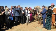 06 Mart 2015 Cuma – Nilgün ATAR- turizmhaberleri.com/ Harran Bereketli Hilal coğrafyası kadınlara daha güzel daha mutlu ve güvenli bir dünya yaratılması için çok önemli bir projeye evsahipliği yapıyor. Şanlıurfa’nın Harran ilçesinde düzenlenen Uluslararası Ekolojik Kadın Köyü Projesi ve festivali etkinlikleri ve […]