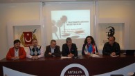 11 Mart 2015 Çarşamba – 50 gazetecinin katılacağı eğitimler boyunca iletişim ve temel iletişim becerileri, iletişim etiği, haber toplama ve yazma teknikleri, röportaj teknikleri, Avrupa Birliği standartlarında gazetecilik, diksiyon ve beden dili, basın ceza yasaları, haber kameramanlığı, haber fotoğrafçılığı, sosyal medyanın gazetecilik […]