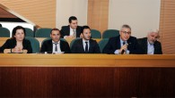 Zirvenin açılış konuşmasını gerçekleştiren İMEAK Deniz Ticaret Odası Yönetim Kurulu Üyesi Şadan Kaptanoğlu “Bizim bu zirveyi yaparken iki öncelikli amacımız var. Birincisi, dünyada tanker piyasalarındaki son gelişmeleri beraber değerlendirmek olacak. Bunun içinde üç tane çok değerli arkadaşımız sunumlarını gerçekleştirecek. İkincisi […]
