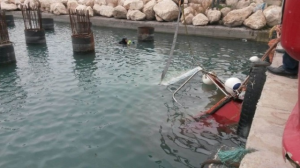 Van Gölü’nün temizlenmesi için TURMEPA-Deniz Temiz Derneği tarafından Van’a verilen deniz